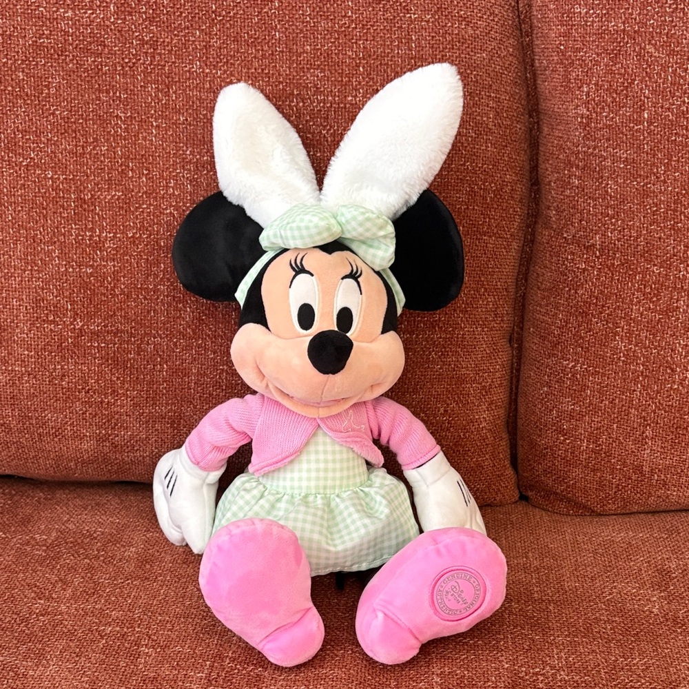 Disney Minnie Mouse Plush with Pink and Green Outfit